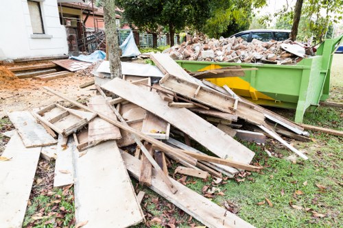 Proper space utilization in a waste skip